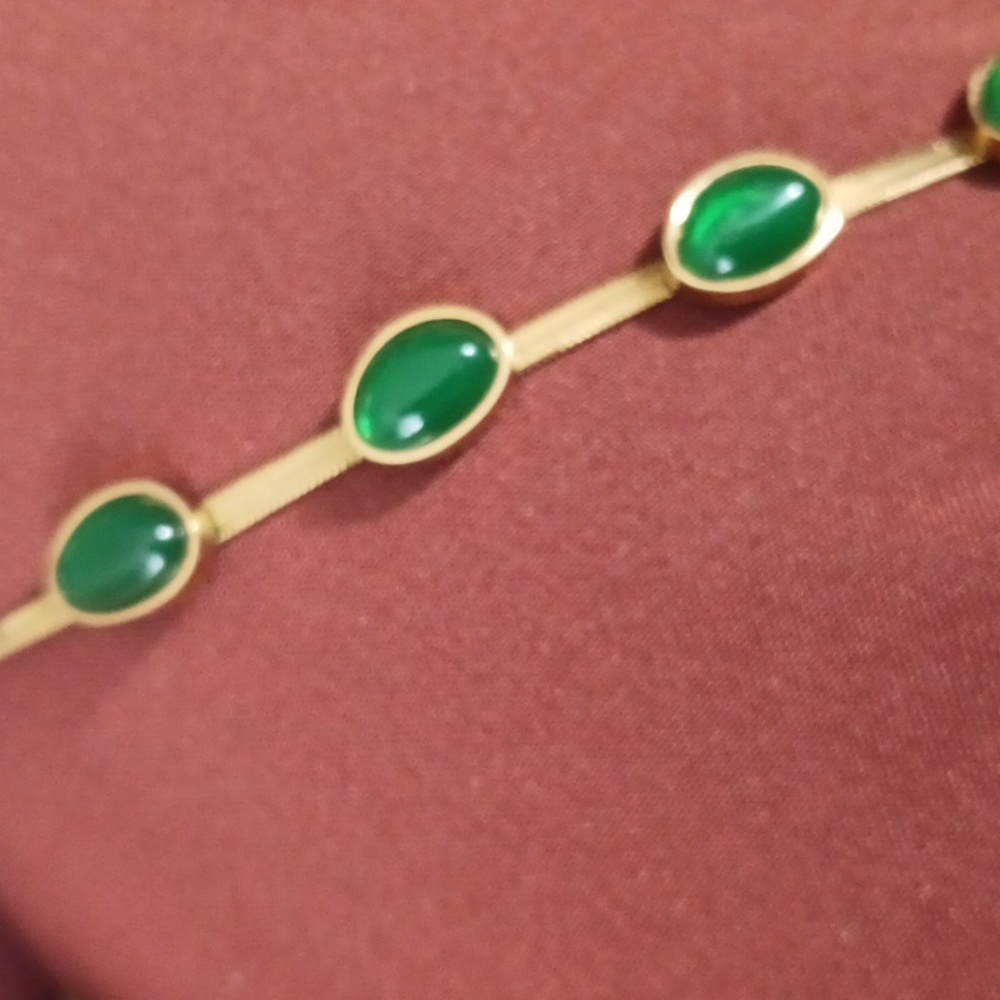 Green Agate Herinbobe necklace